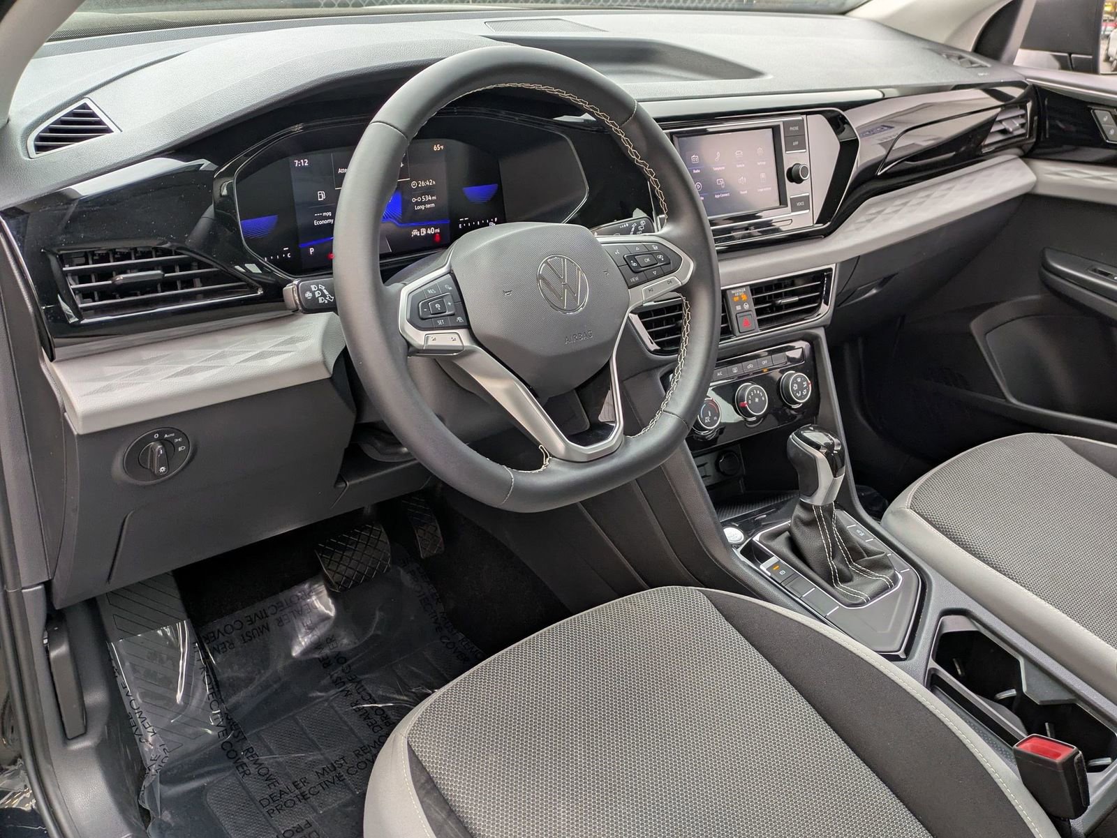 Used 2024 Volkswagen Taos S image 15