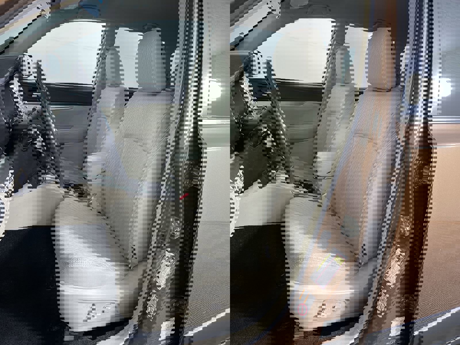 Used 2011 Subaru Outback 2.5i Premium w/ All-Weather Pkg image 15