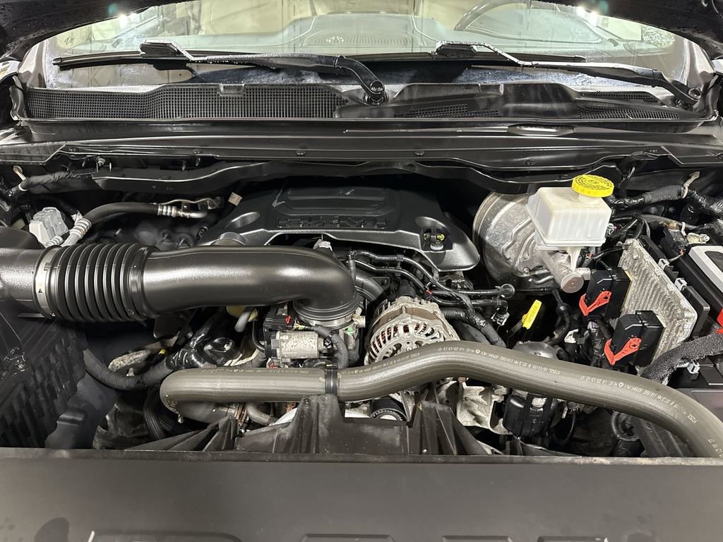 Used 2020 RAM 1500 Limited image 26