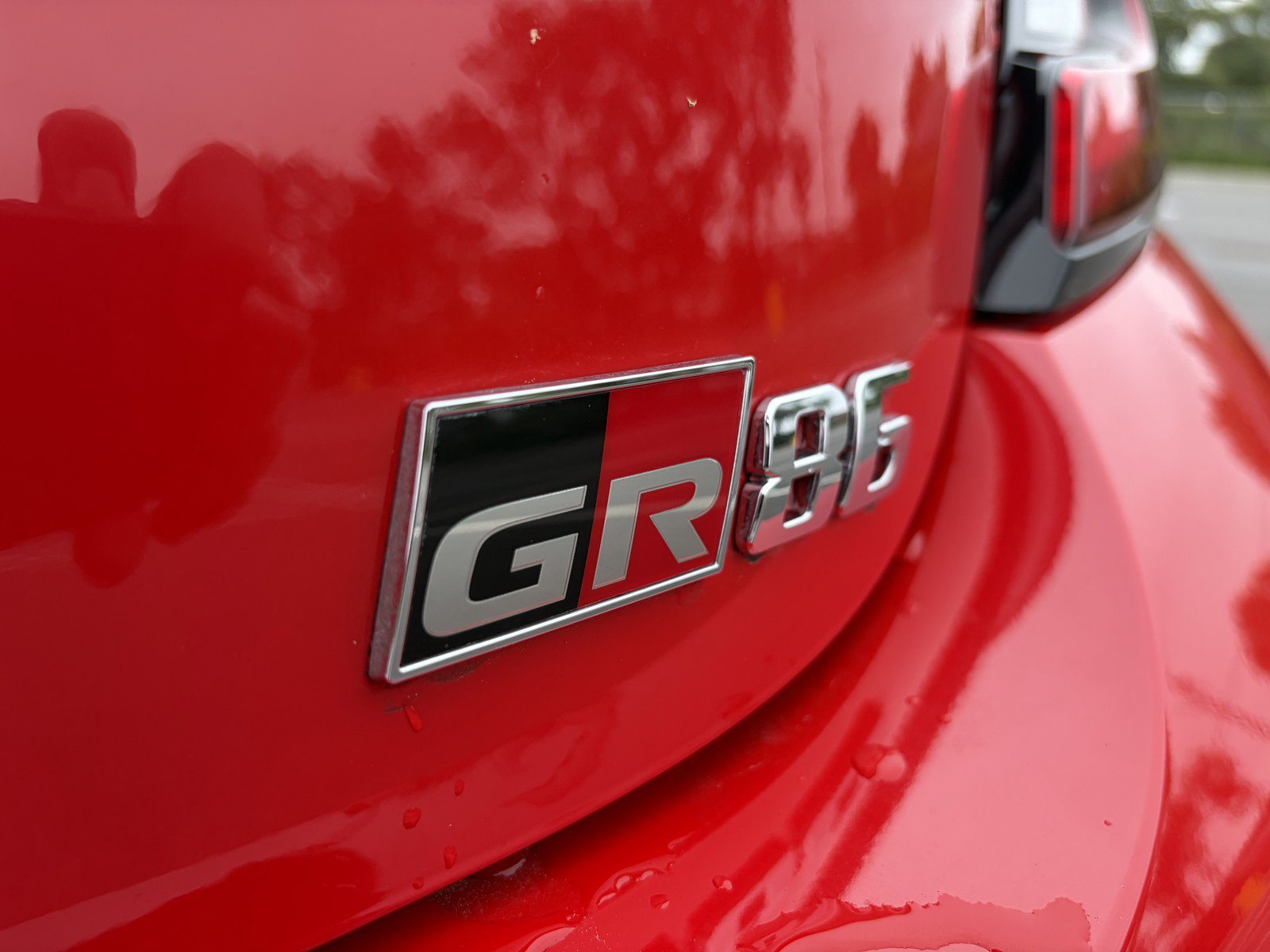 Used 2025 Toyota GR86 Premium RWD image 28