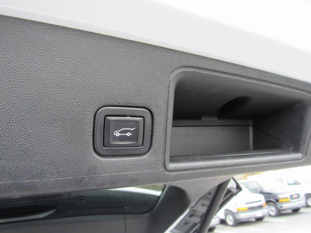 Used 2020 GMC Terrain SLT w/ Preferred Package image 27