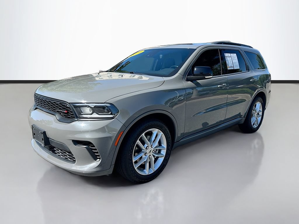 Used 2024 Dodge Durango GT RWD image 3