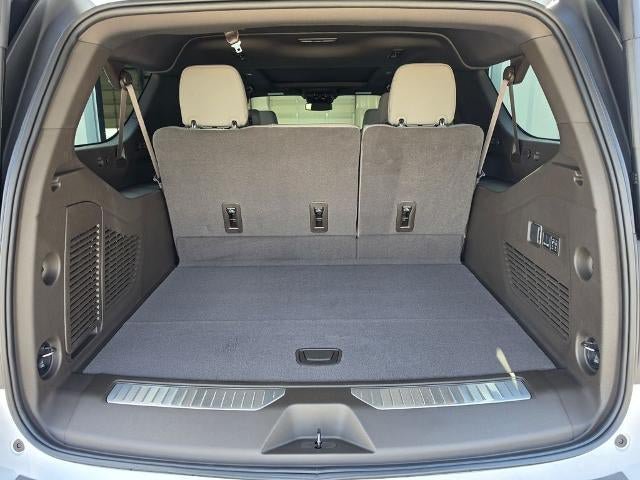 New 2027 Chevrolet Suburban Z71 w/ Comfort Package AWD/4WD image 34