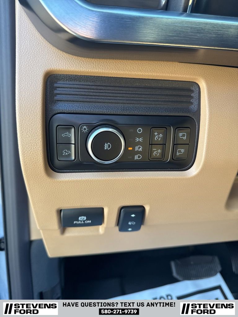 New 2025 Ford F250 Lariat w/ Lariat Ultimate Package image 31