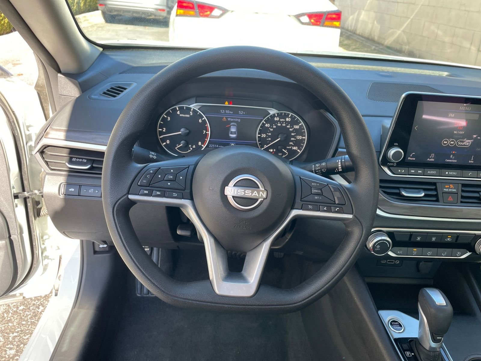 Used 2025 Nissan Altima 2.5 SV image 27