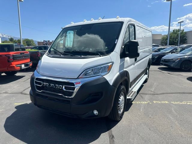 Used 2025 RAM ProMaster 2500 w/ U-Haul Equipment Group FWD image 5