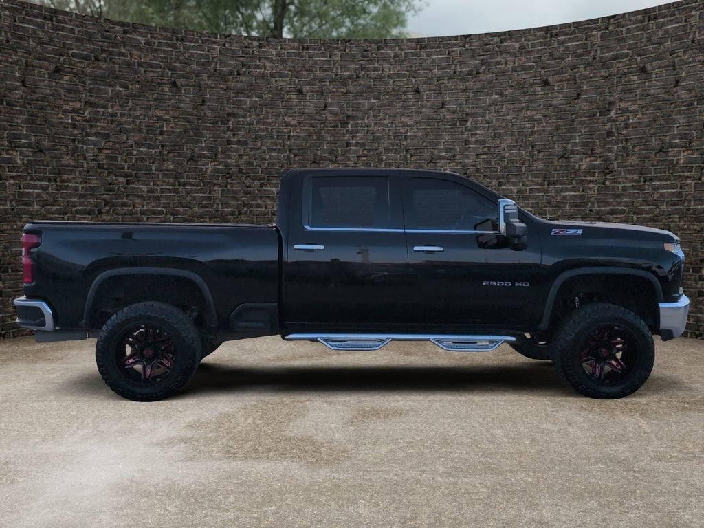 Used 2023 Chevrolet Silverado 2500 LTZ AWD/4WD image 3