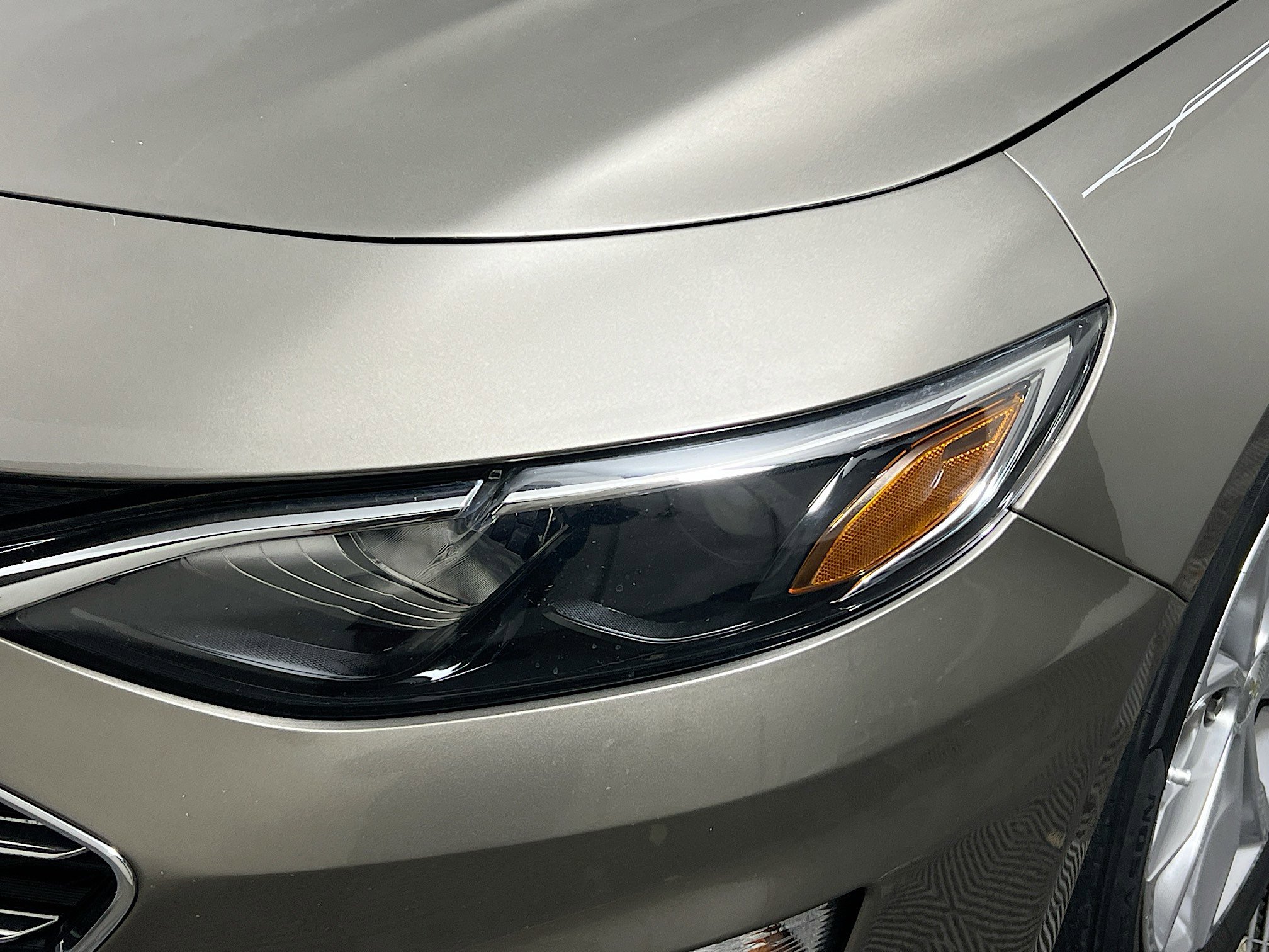 Used 2020 Chevrolet Malibu LT image 11