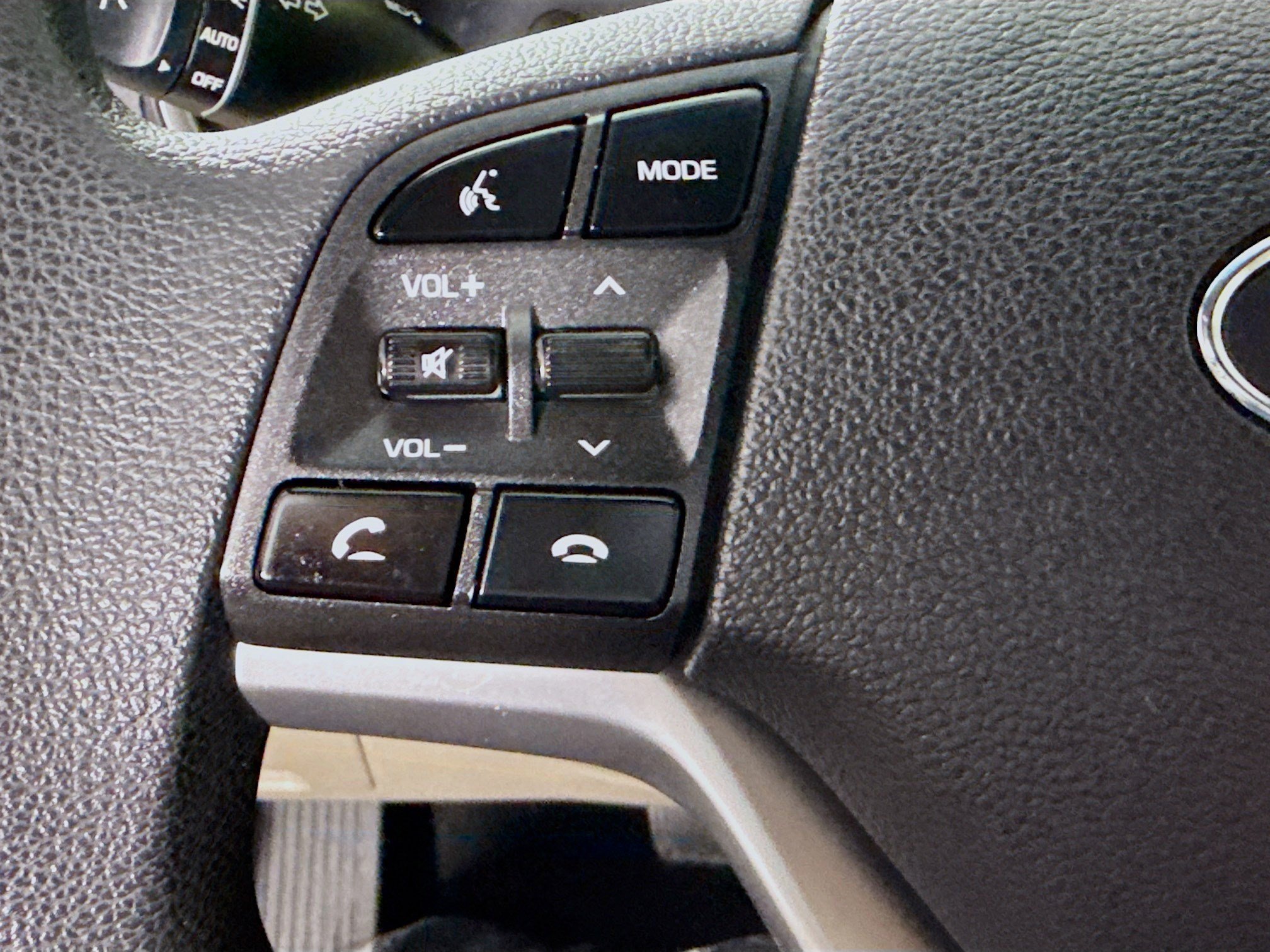 Used 2019 Hyundai Tucson Value FWD image 14