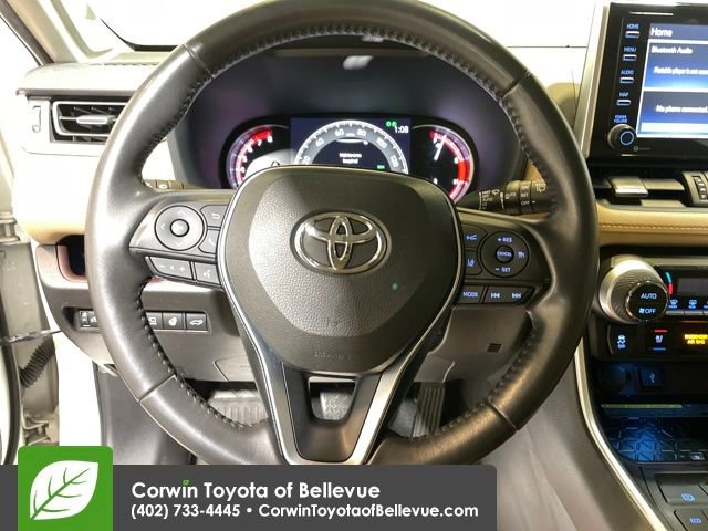 Used 2021 Toyota RAV4 Limited image 27