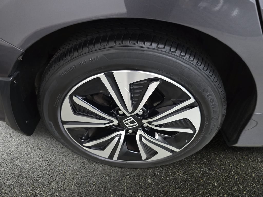 Used 2018 Honda Civic EX-L image 32