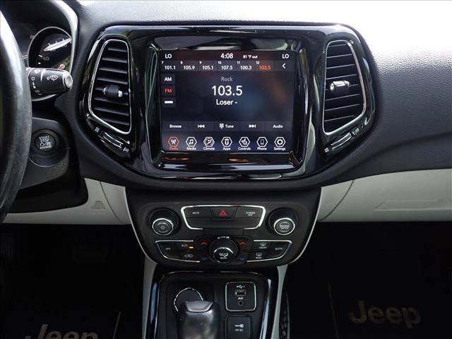 Used 2020 Jeep Compass Limited AWD/4WD image 10