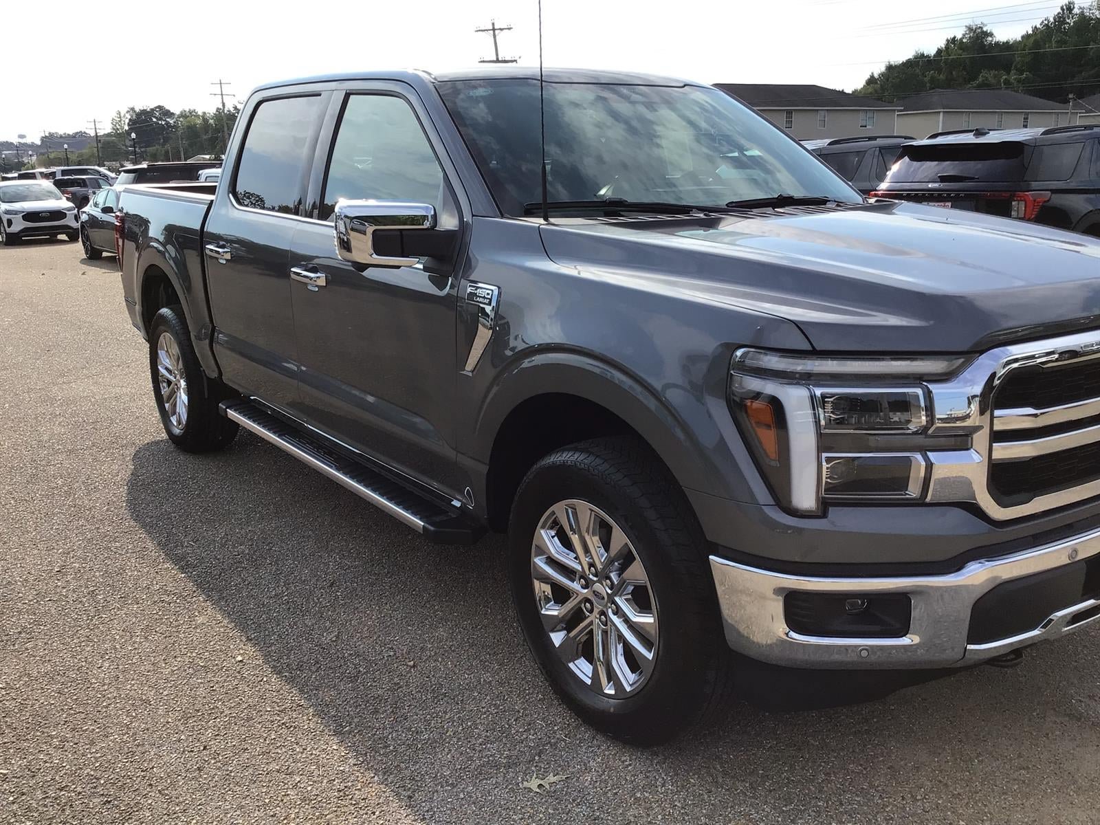 New 2026 Ford F150 Lariat w/ Equipment Group 501A Mid AWD/4WD image 9
