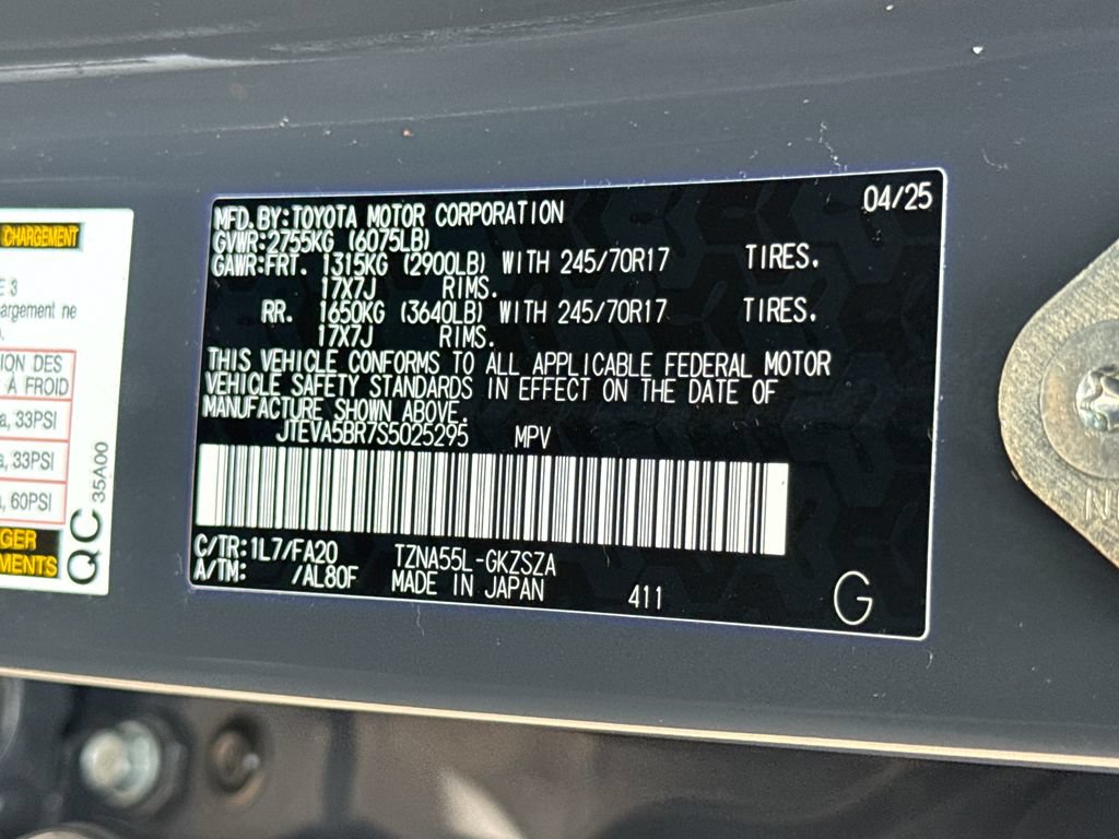 Used 2025 Toyota 4Runner SR5 AWD/4WD image 47