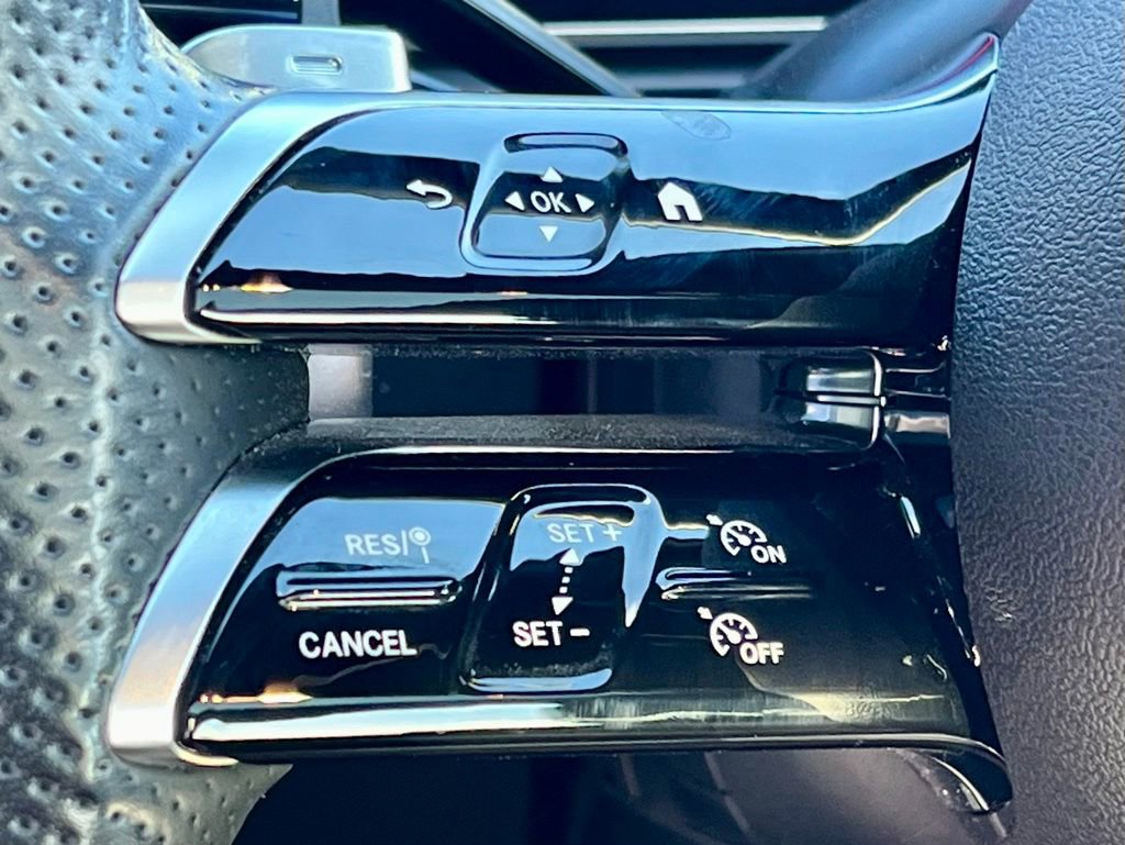 Certified 2023 Mercedes-Benz C 300 4MATIC Sedan image 22