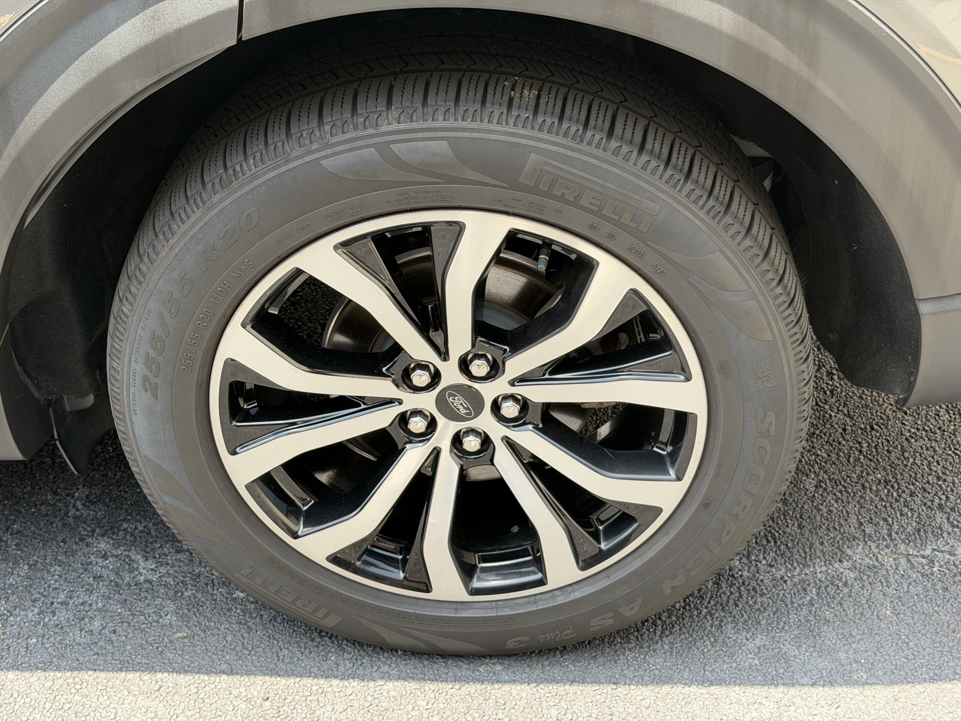 Used 2021 Ford Explorer ST w/ Equipment Group 401A AWD/4WD image 19