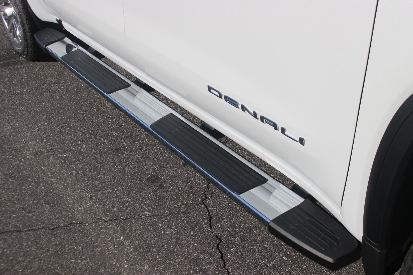 New 2026 GMC Sierra 1500 Denali w/ Technology Package image 12