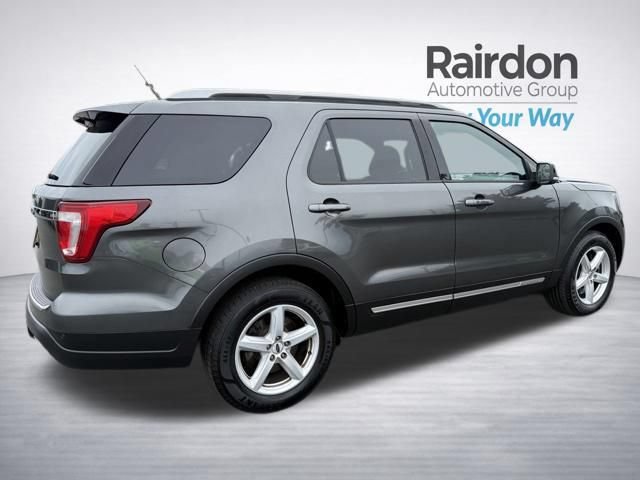 Used 2018 Ford Explorer XLT w/ Equipment Group 201A FWD image 7