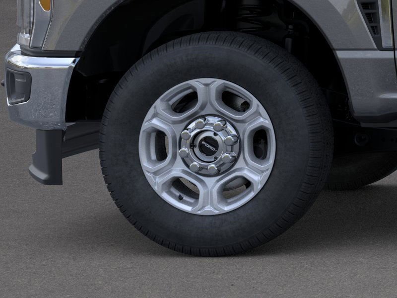 New 2026 Ford F350 XLT image 19