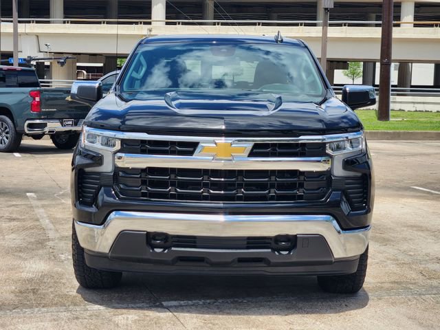 Used 2024 Chevrolet Silverado 1500 LT AWD/4WD image 2