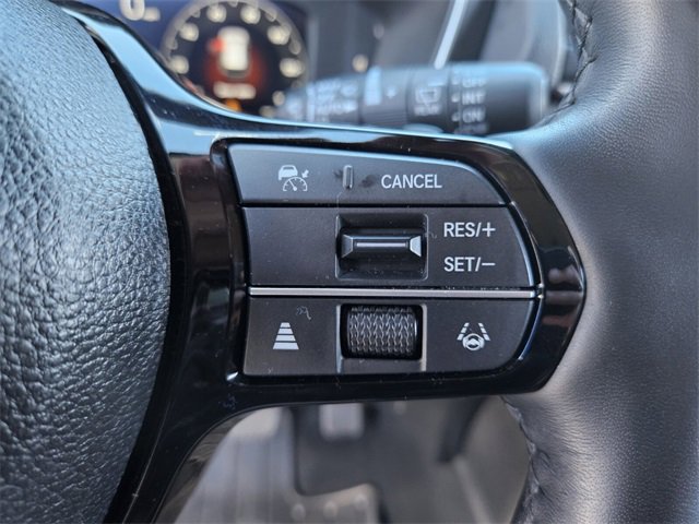 Used 2025 Honda Pilot Elite image 26