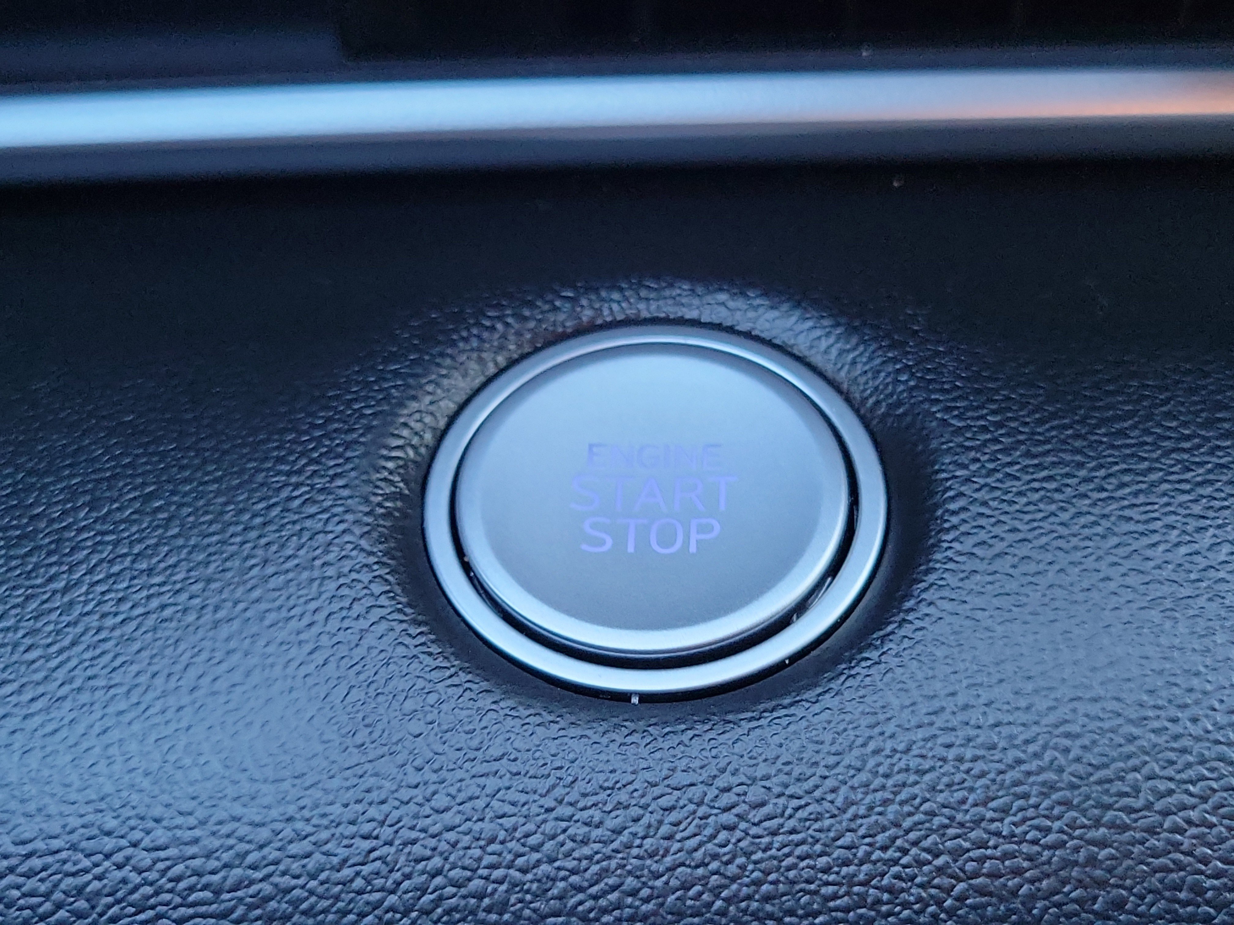 Certified 2025 Hyundai Elantra Blue image 14