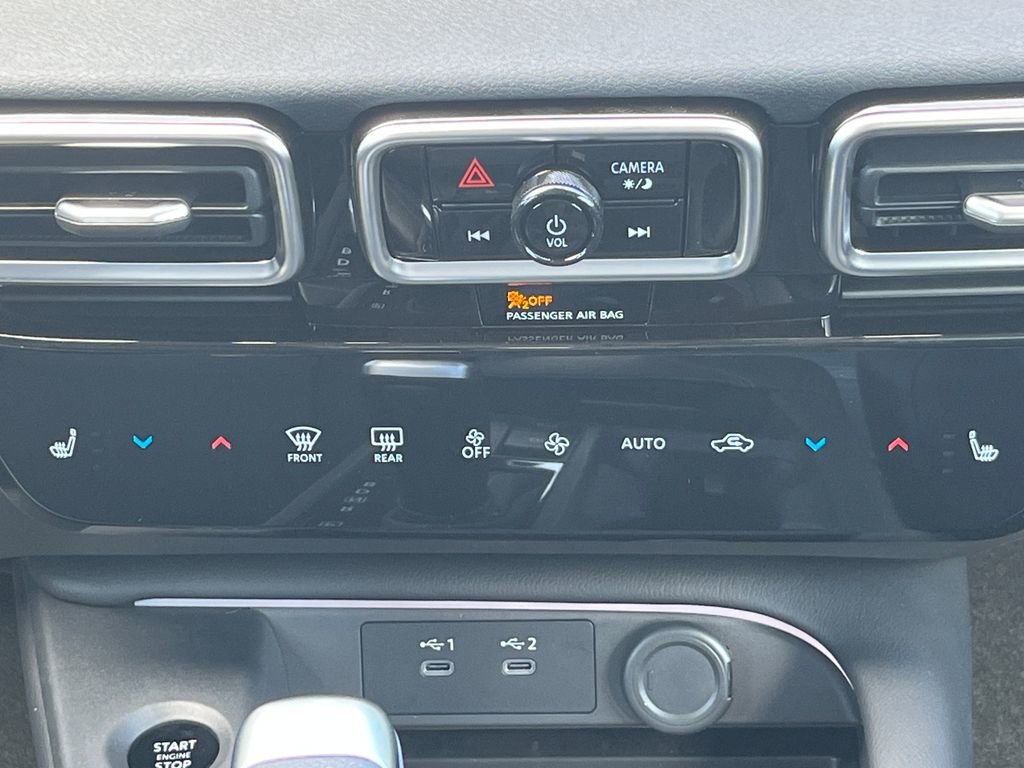 New 2026 Nissan Sentra SR w/ SR Premium Package FWD image 29