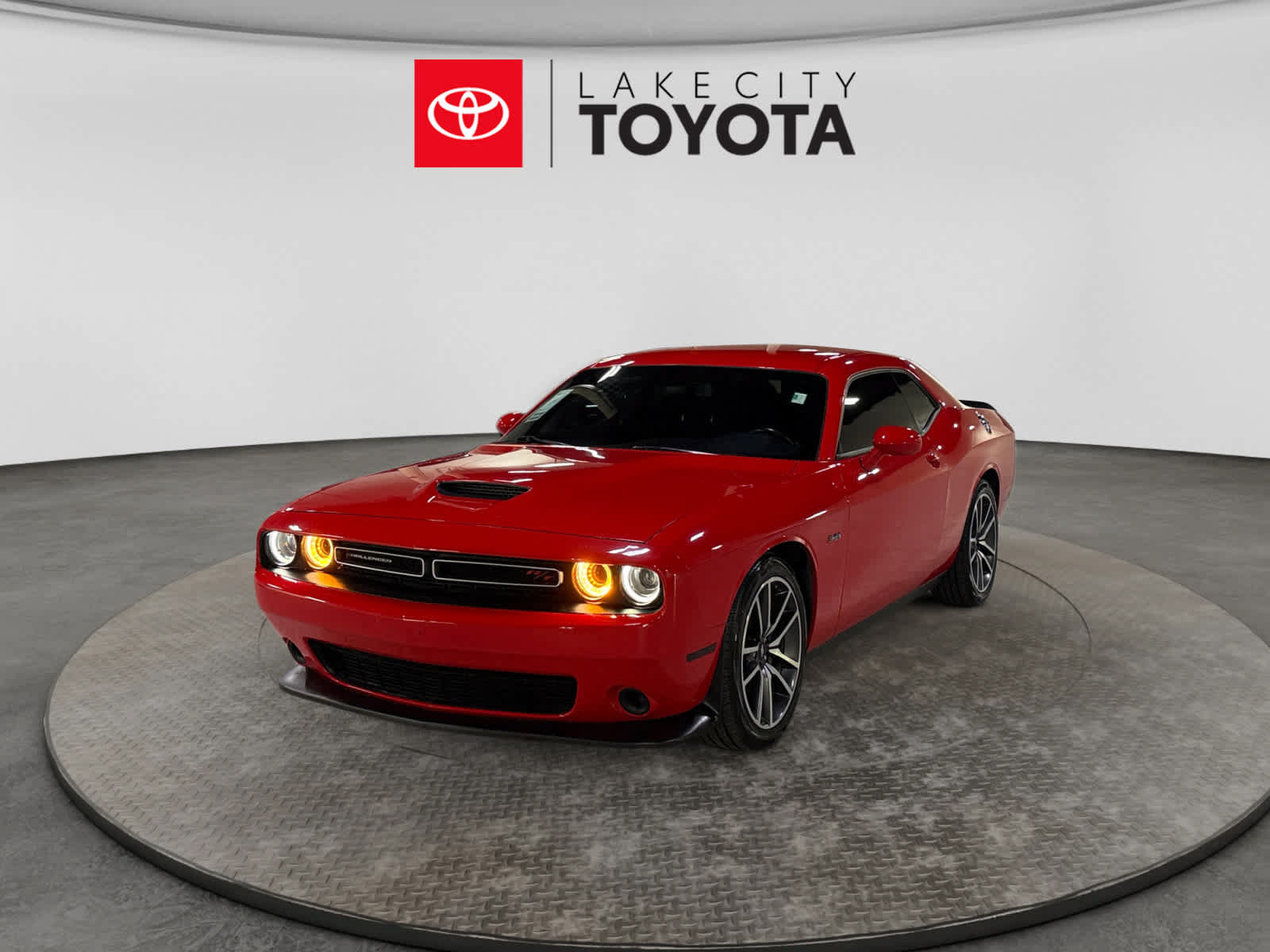 Used 2023 Dodge Challenger R/T
