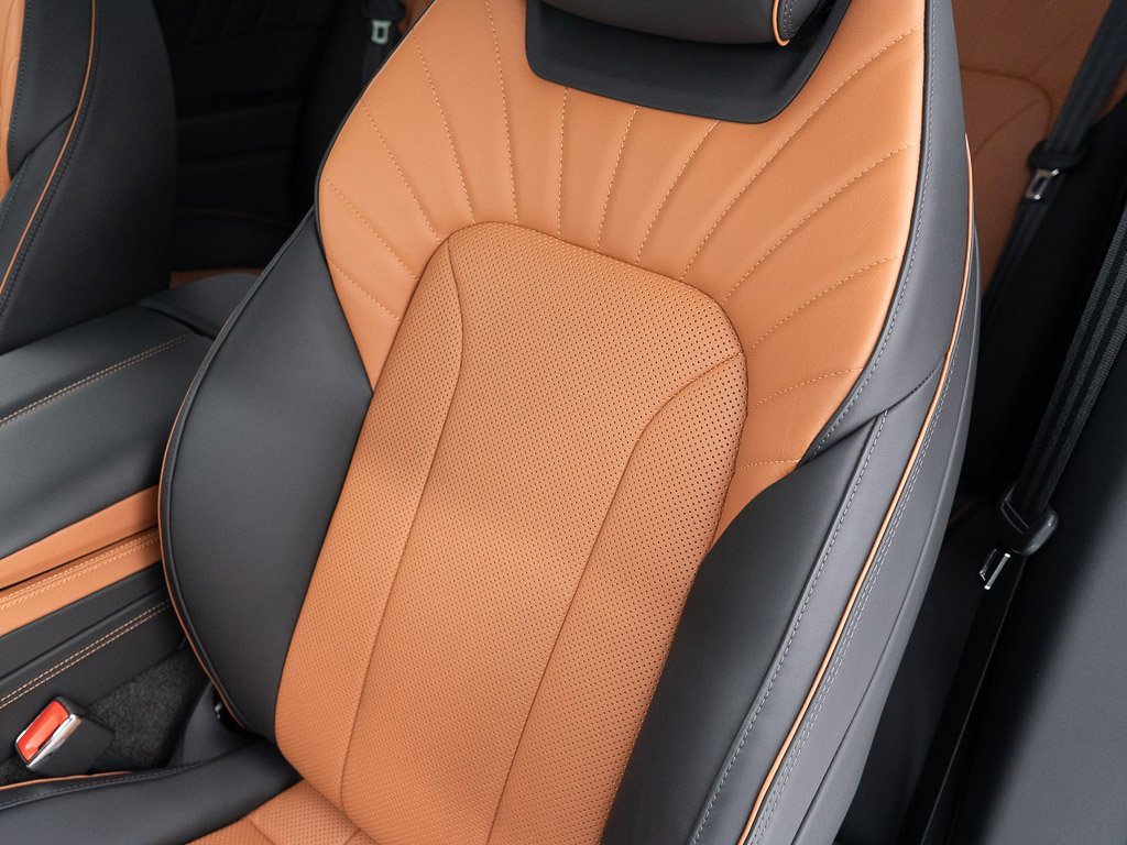 Certified 2024 Bentley Continental GT V8 image 18