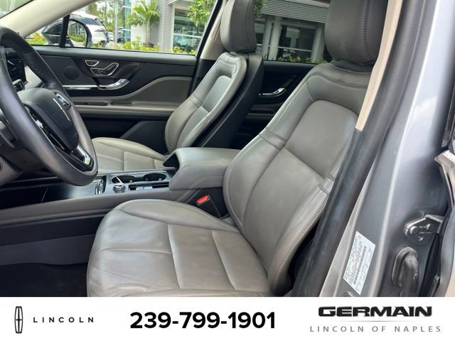 Used 2023 Lincoln Corsair Reserve w/ Equipment Group 201A FWD image 13