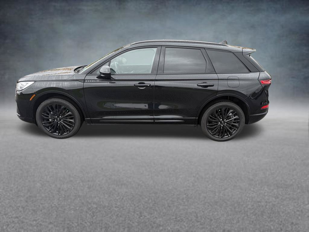 Used 2023 Lincoln Corsair Reserve w/ Equipment Group 201A AWD/4WD image 2