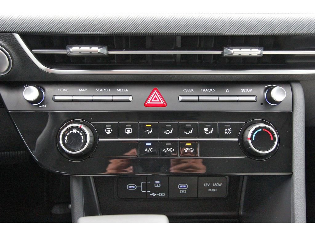 Certified 2025 Hyundai Sonata SE FWD image 28