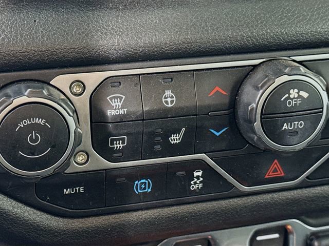 Used 2024 Jeep Wrangler Unlimited w/ Convenience Group image 19