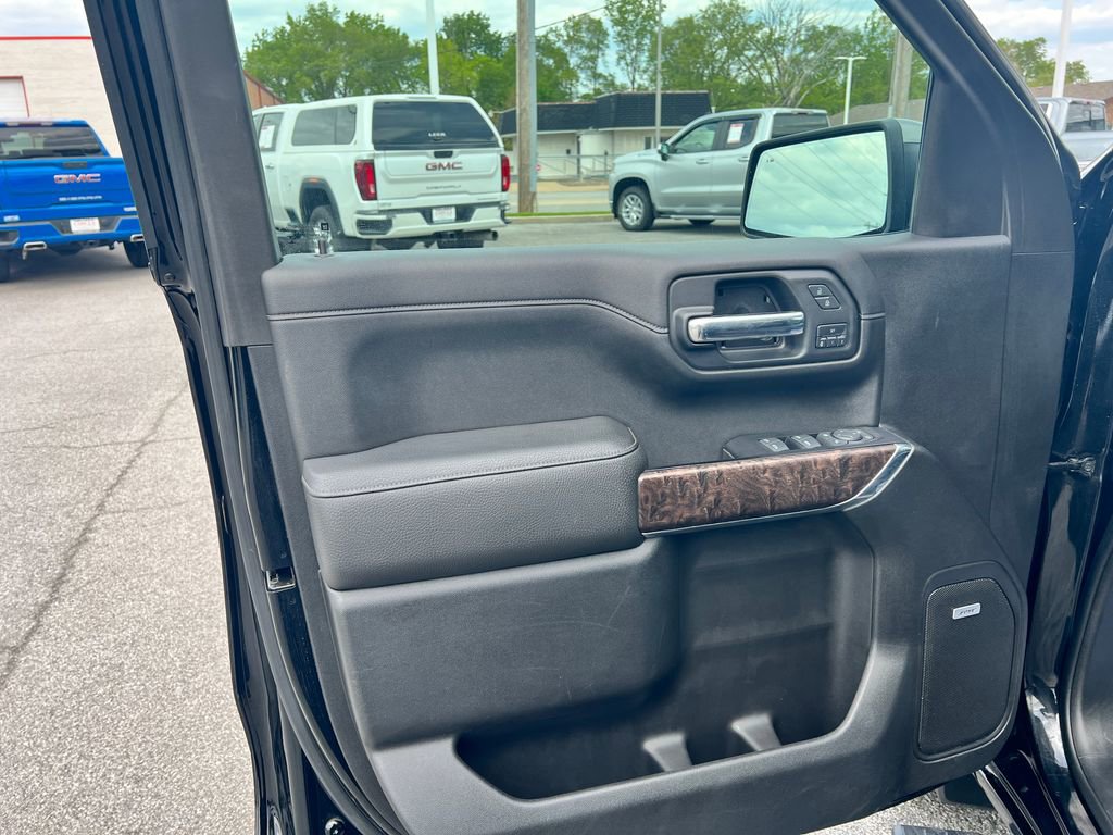 Used 2019 GMC Sierra 1500 Denali w/ Denali Ultimate Package AWD/4WD image 16