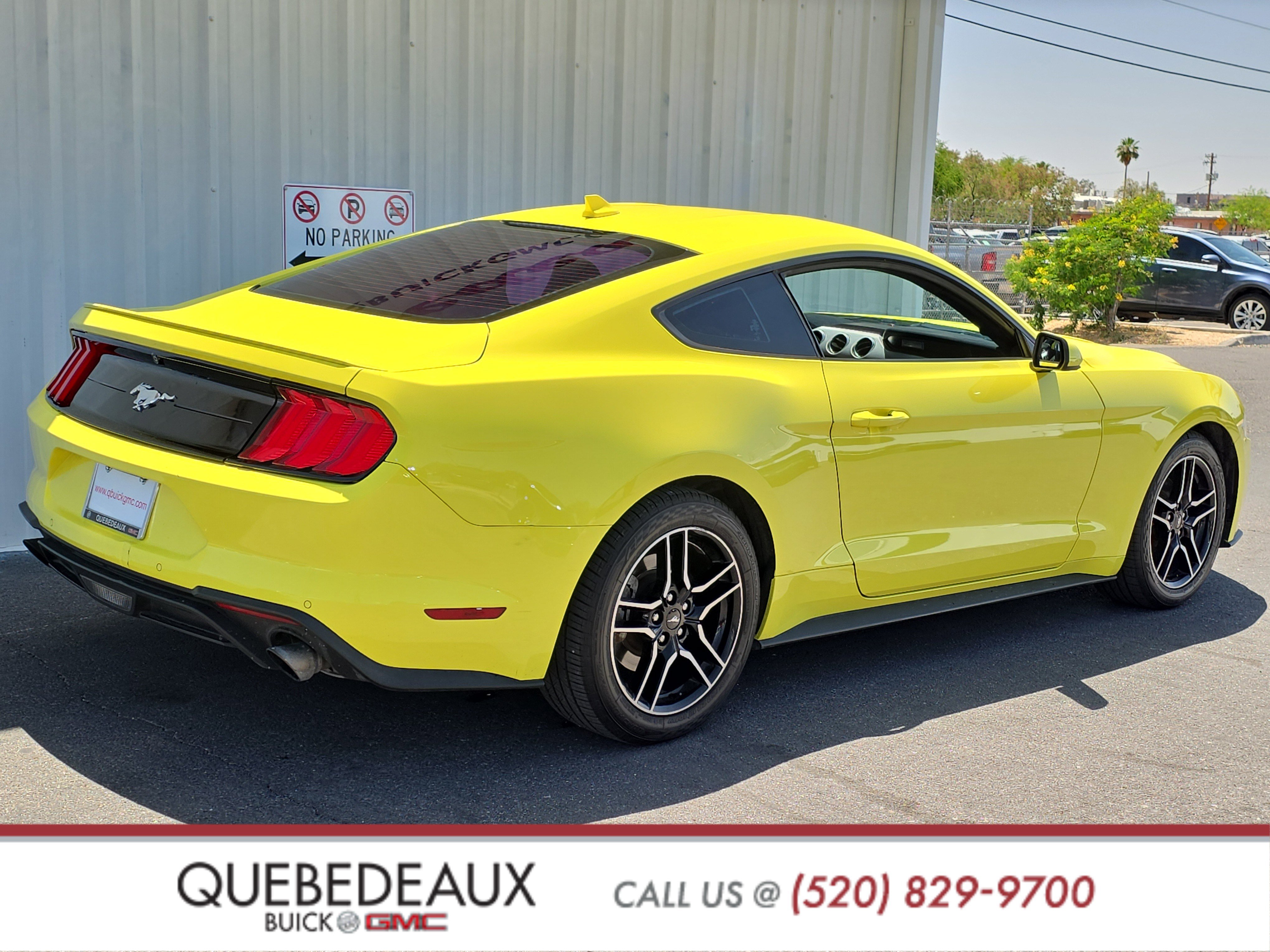 Used 2021 Ford Mustang Premium RWD image 7