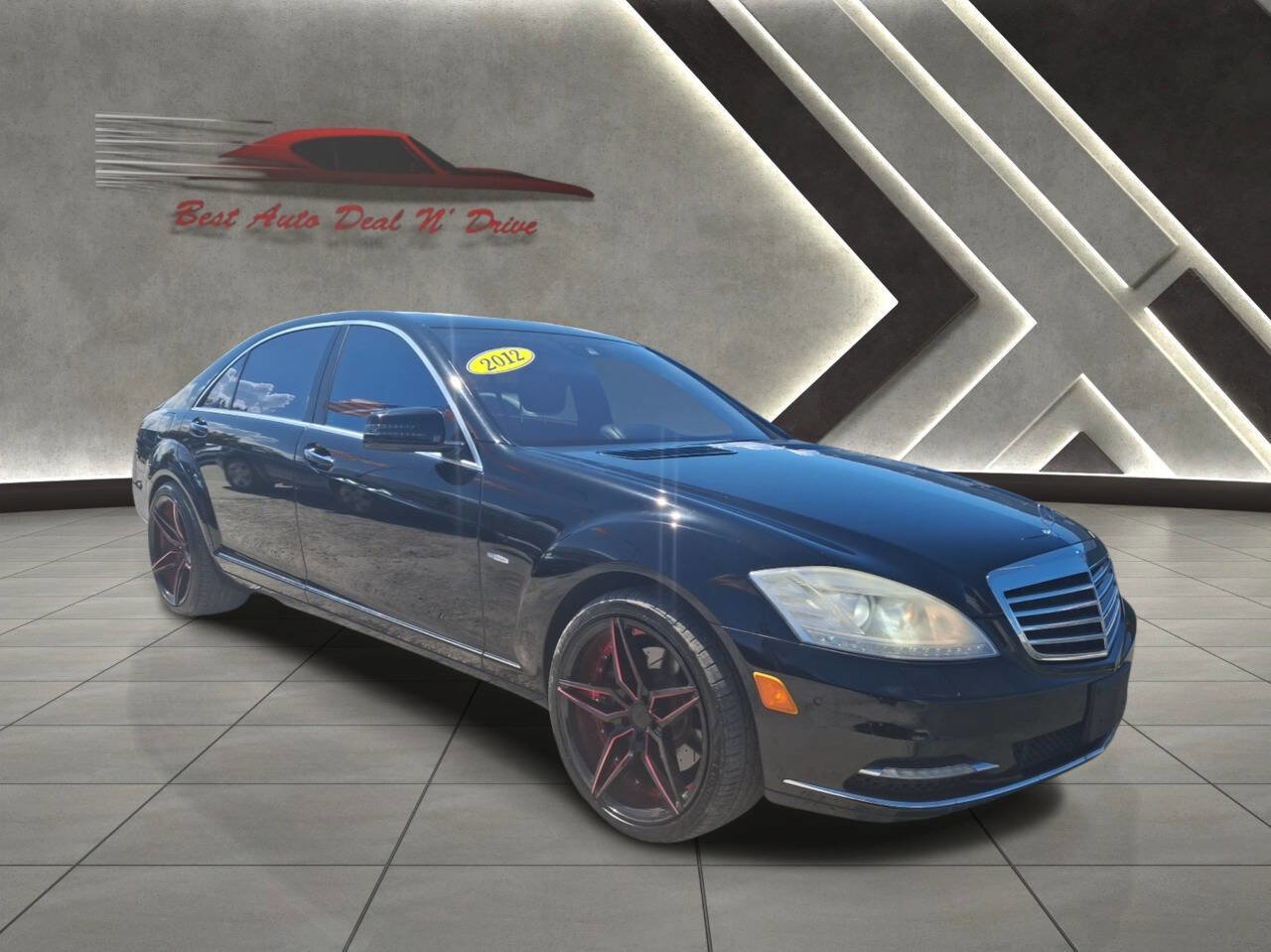 Used 2012 Mercedes-Benz S 550 image 2