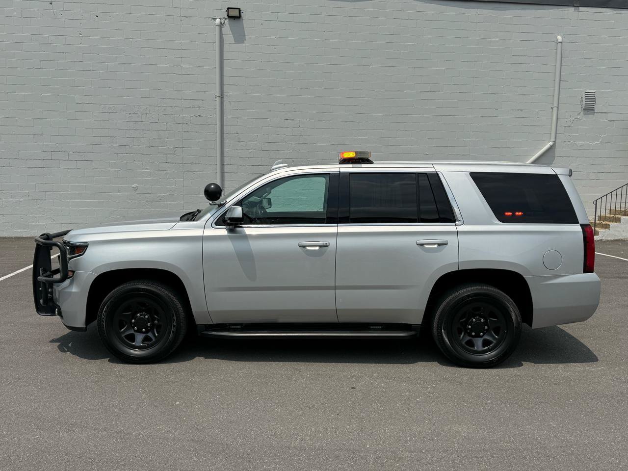 Used 2019 Chevrolet Tahoe 2WD w/ Remote Keyless Entry Package image 13