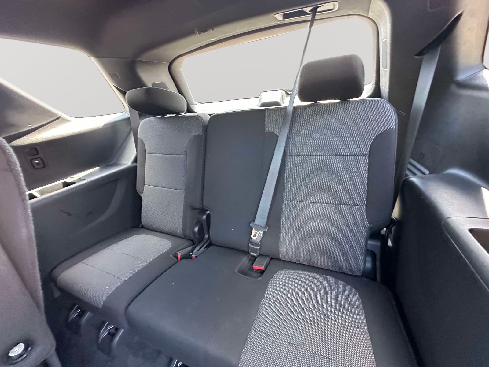 Used 2023 Chevrolet Traverse LT FWD image 32