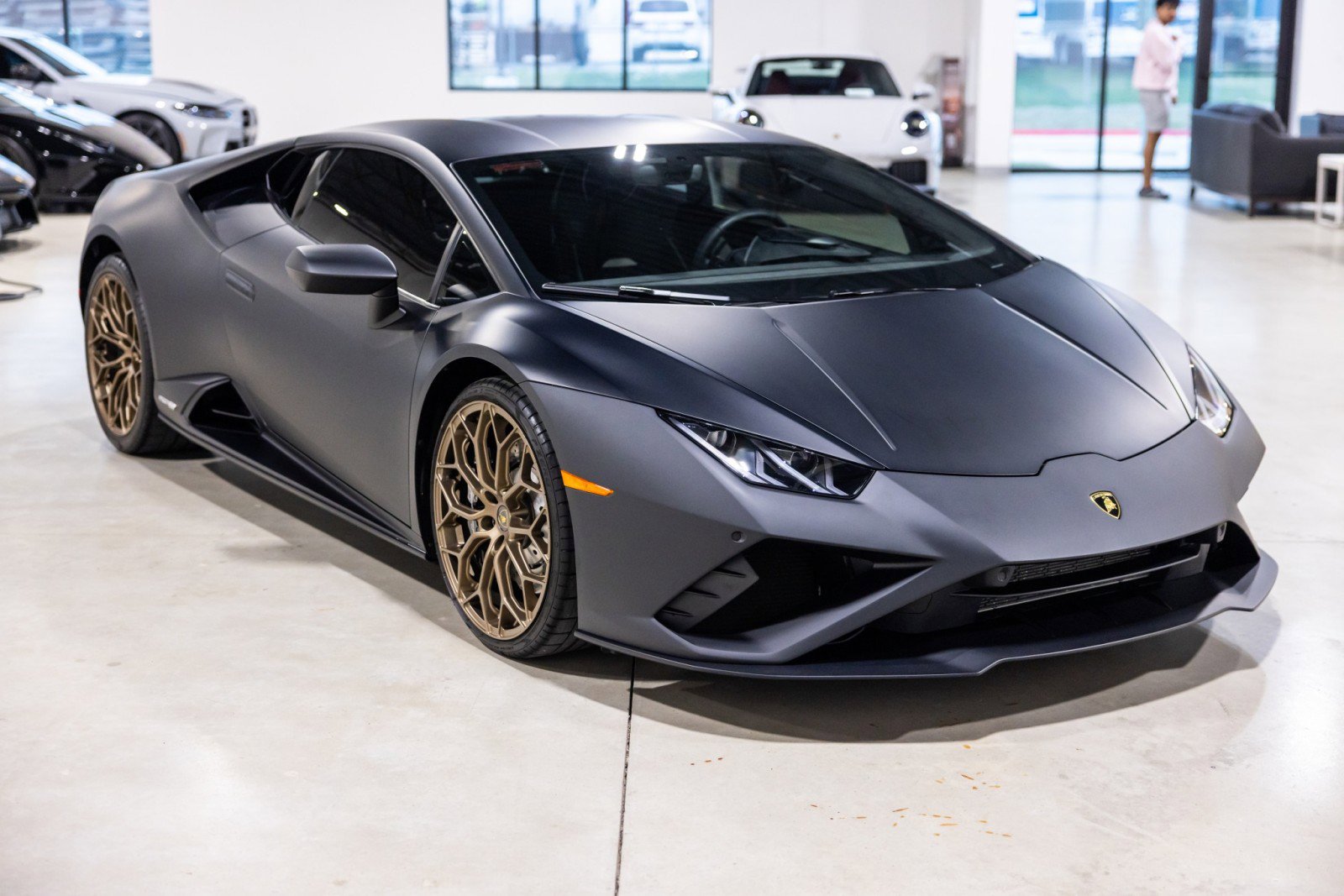 Used 2022 Lamborghini Huracan EVO image 10