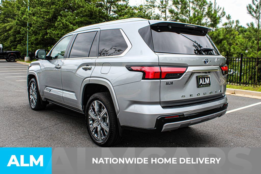 Used 2024 Toyota Sequoia Capstone image 5