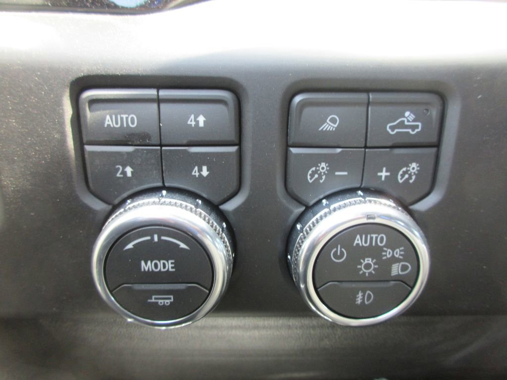 New 2026 GMC Sierra 1500 AT4X image 17