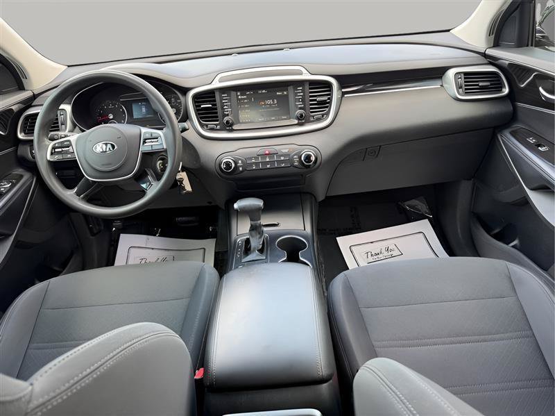 Used 2020 Kia Sorento FWD V6 image 41
