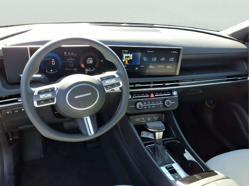 New 2027 Hyundai Santa Cruz SE FWD image 12