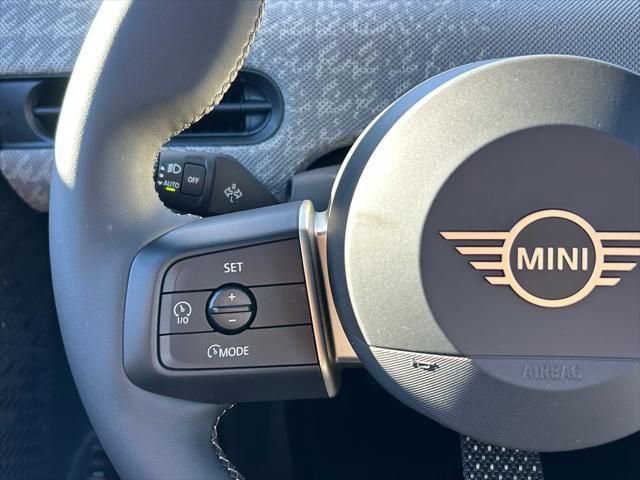 New 2026 MINI Cooper S FWD image 19