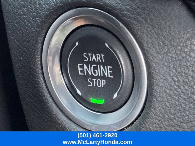 Used 2025 Cadillac XT4 Premium Luxury AWD/4WD image 25