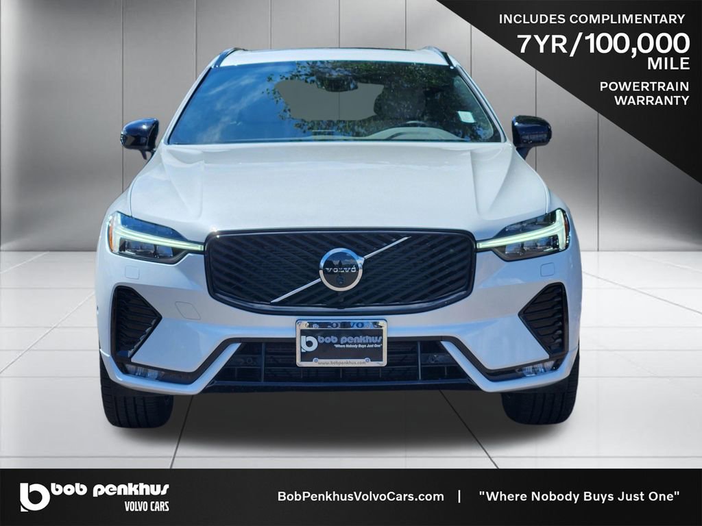 New 2026 Volvo XC60 B5 Plus w/ Protection Package Premier AWD/4WD image 22