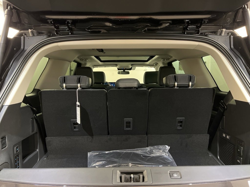 New 2025 Ford Expedition Active image 36