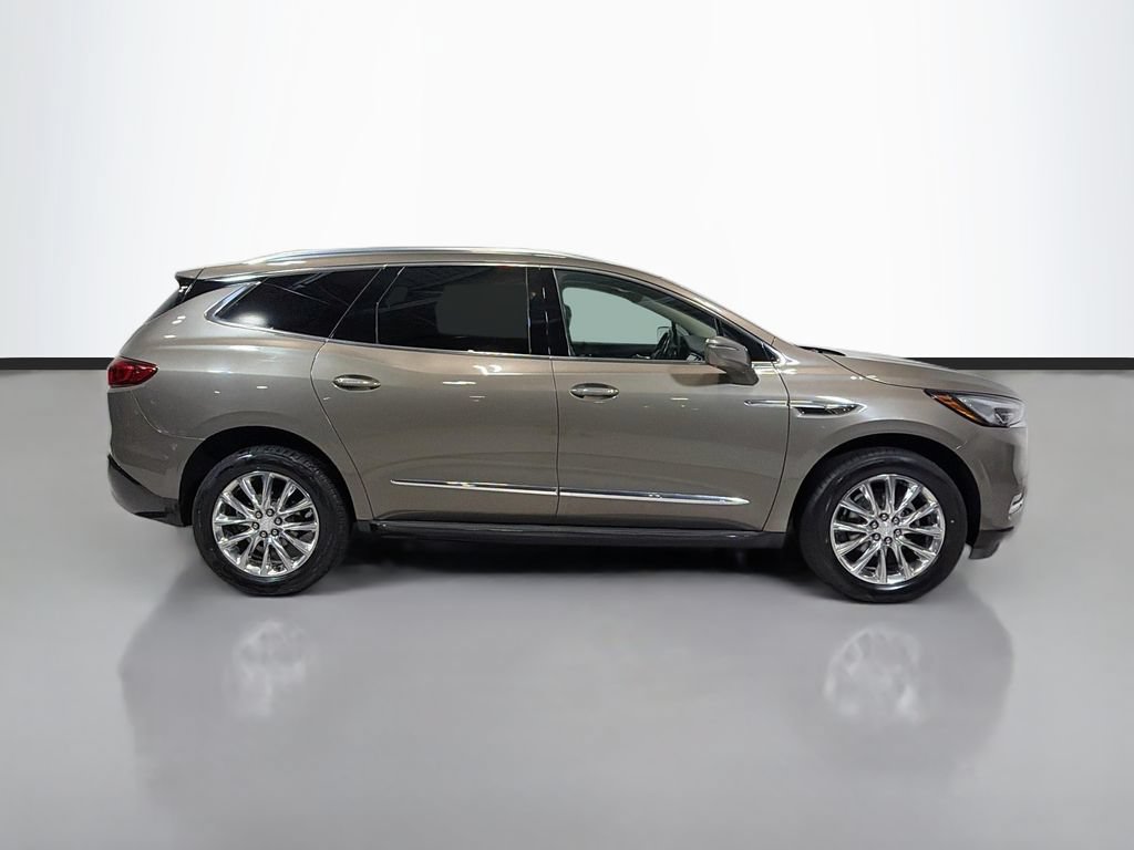 Used 2020 Buick Enclave Essence w/ Sound and Sites Package FWD image 9