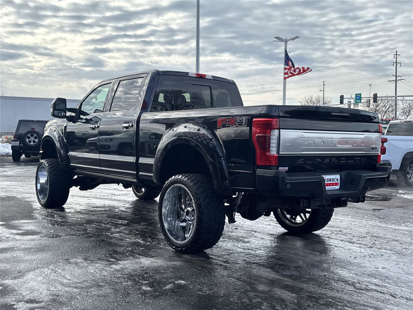 Used 2019 Ford F250 Platinum w/ Platinum Ultimate Package AWD/4WD image 5