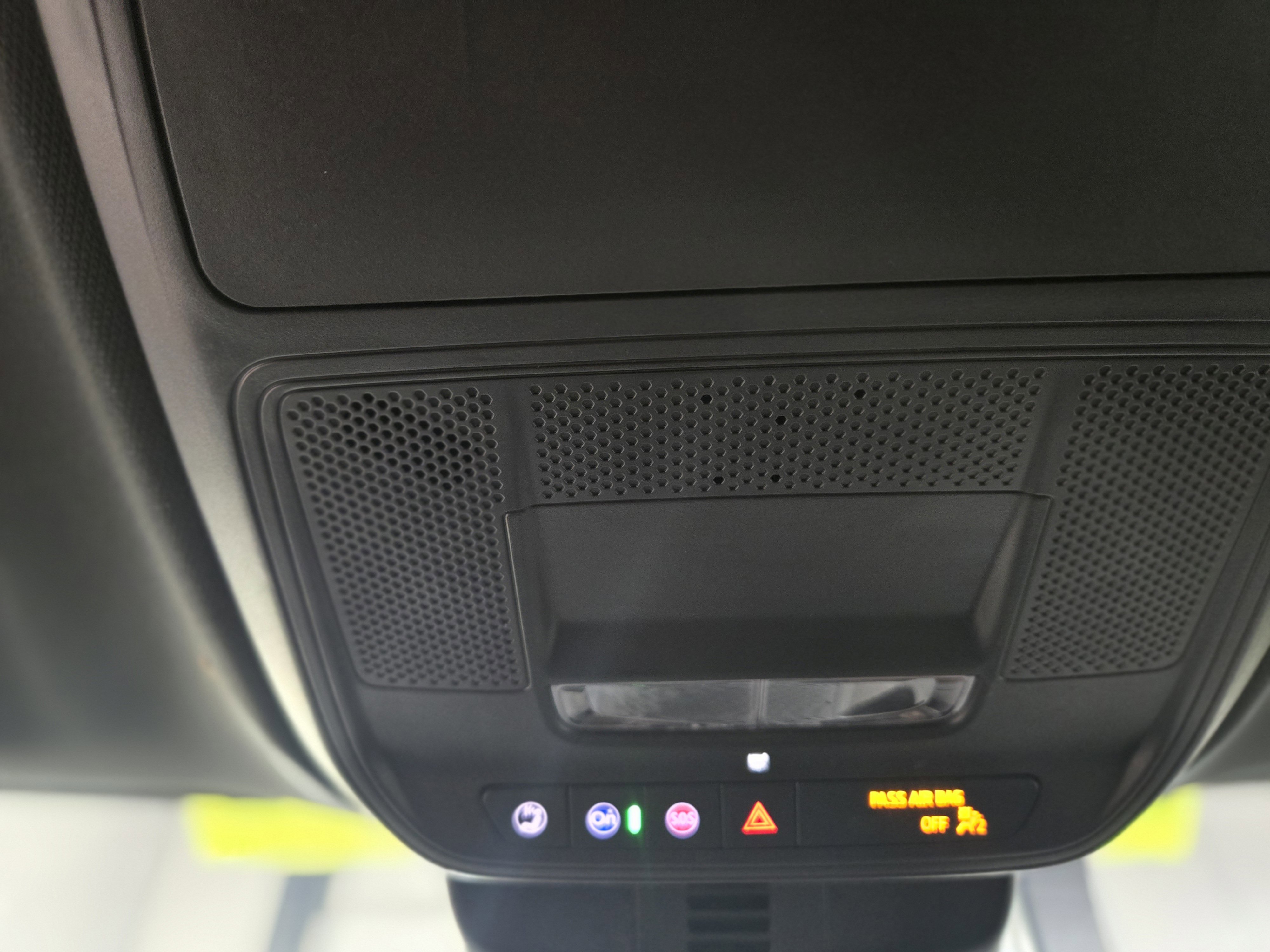 Certified 2025 GMC Acadia Elevation image 16